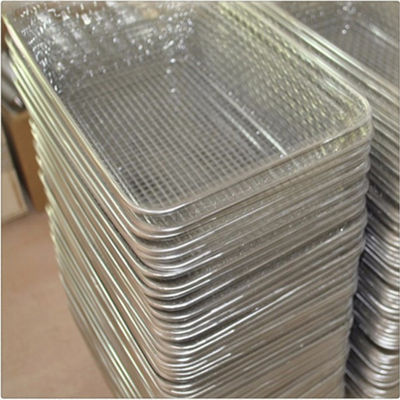Hygienic  Metal Wire Mesh Basket Corrosion Resistance Customized Color
