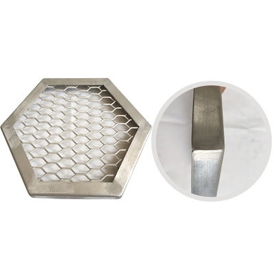 Silver Roll Type Expanded Metal Mesh Skid Resistant Anti corrosion Customized Size